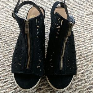 Size nine wedge heels